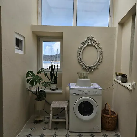 Сasa de vacaciones Domus Marzou Limanaki Naousa (Paros)