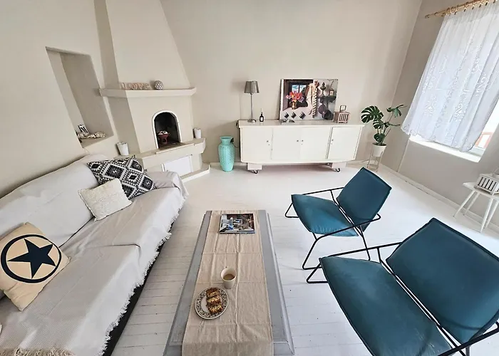 Domus Marzou Limanaki *