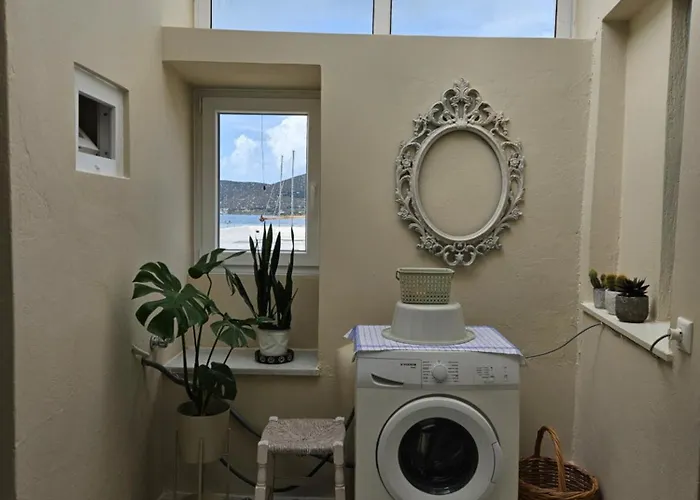 Holiday home Domus Marzou Limanaki Naousa (Paros)